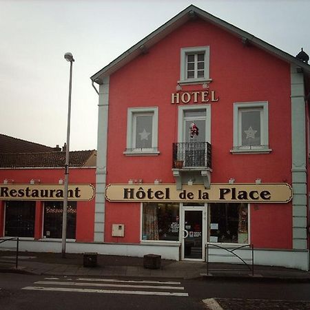 Voujeaucourt Pension Hotel Restaurant De La Place מראה חיצוני תמונה