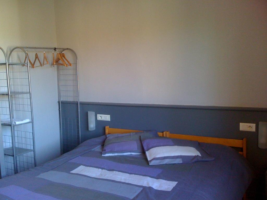 Voujeaucourt Pension Hotel Restaurant De La Place חדר תמונה