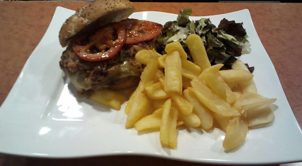 Voujeaucourt Pension Hotel Restaurant De La Place מראה חיצוני תמונה